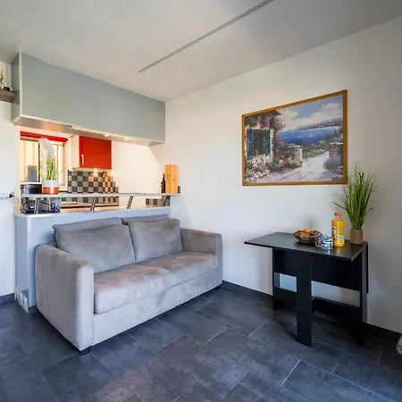 La Dolce Casa, Piscine, Balcon Antibes