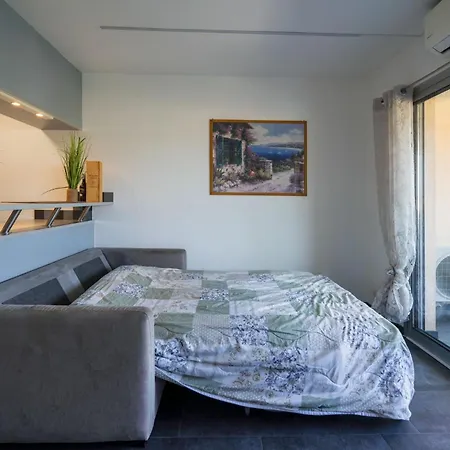 Lejlighed La Dolce Casa, Piscine, Balcon Antibes