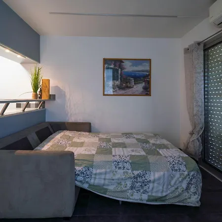 La Dolce Casa, Piscine, Balcon * Антиб